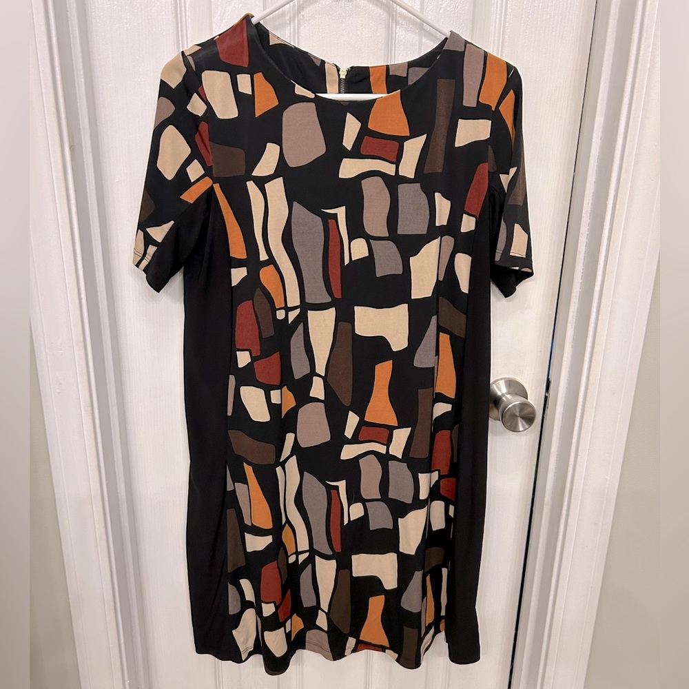 Unique slimming animal print size 10